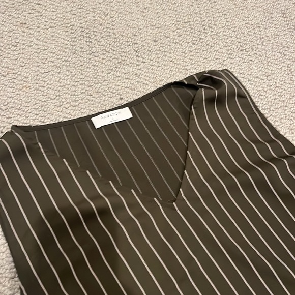 babaton murphy v neck green stripe L - Picture 3 of 5